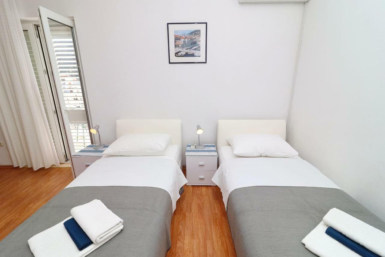 Guest House Franica & Pero Lobrovic Слано Экстерьер фото
